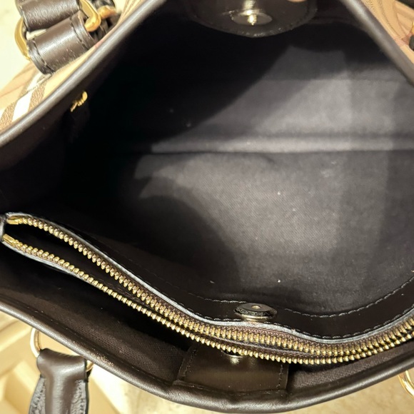 Authentic Burberry Nova Check 2 way shoulder crossbody bag NWOT - Picture 16 of 16